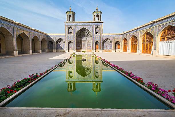 اطلاعات قیمت و بازدید از مسجد نصیرالملک-چطور خودمان را برسانیم ؟
