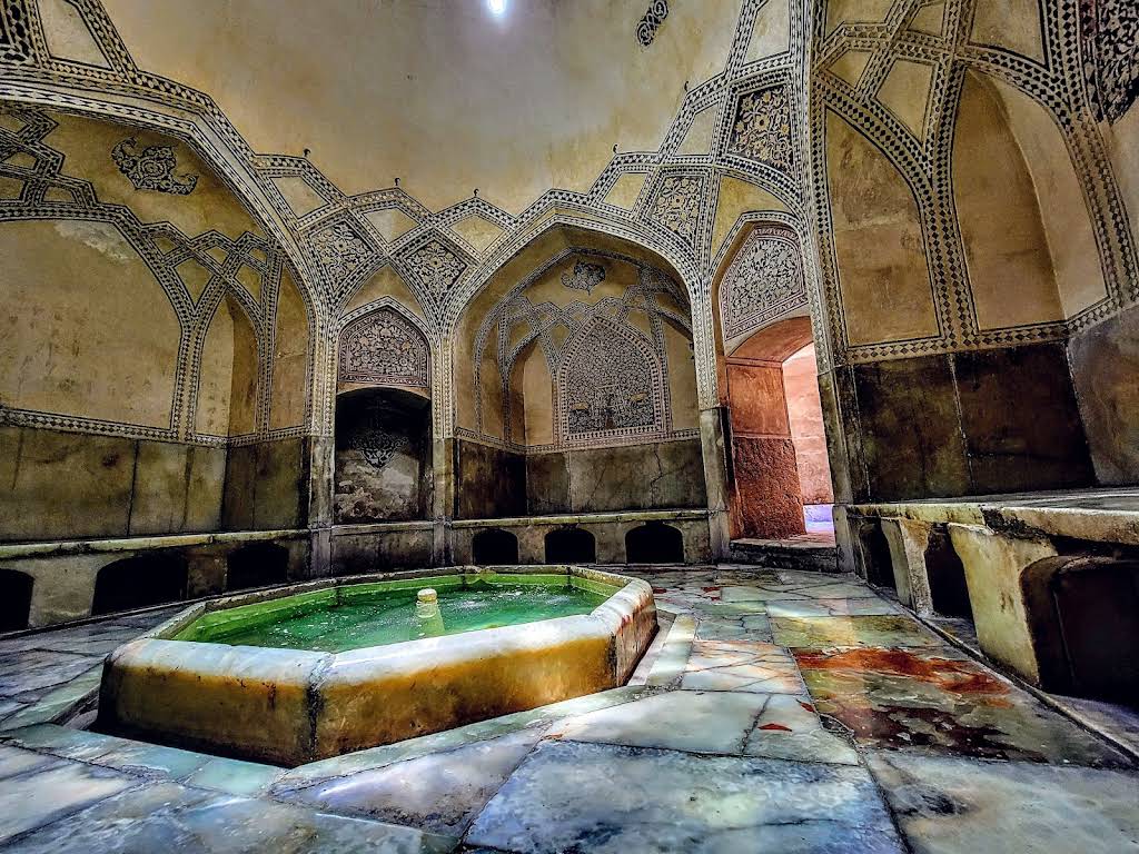 حمام ارگ