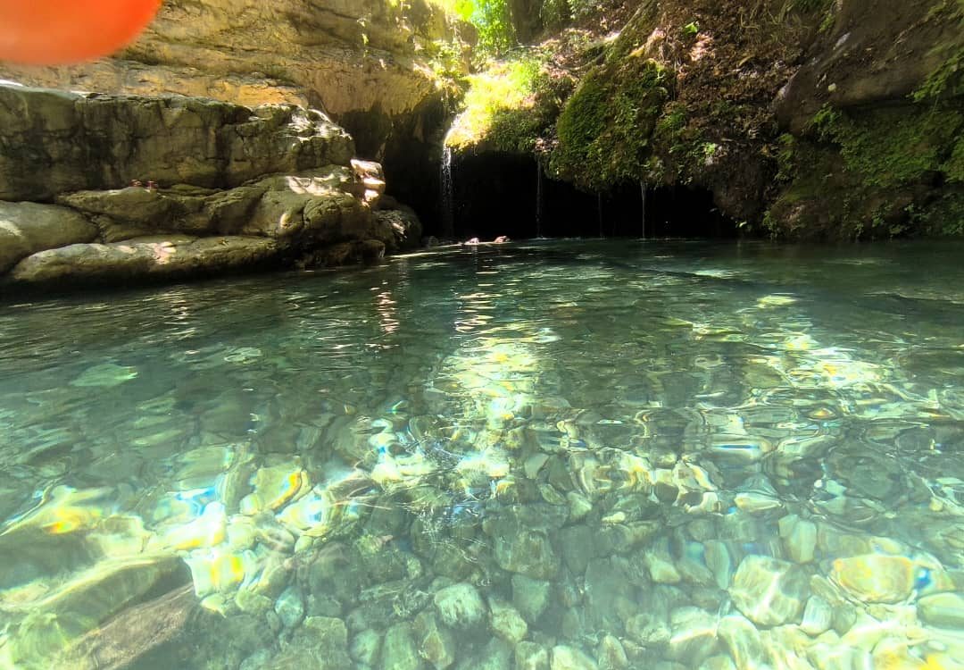 غار آبی و رودخانه ده گردو شیراز