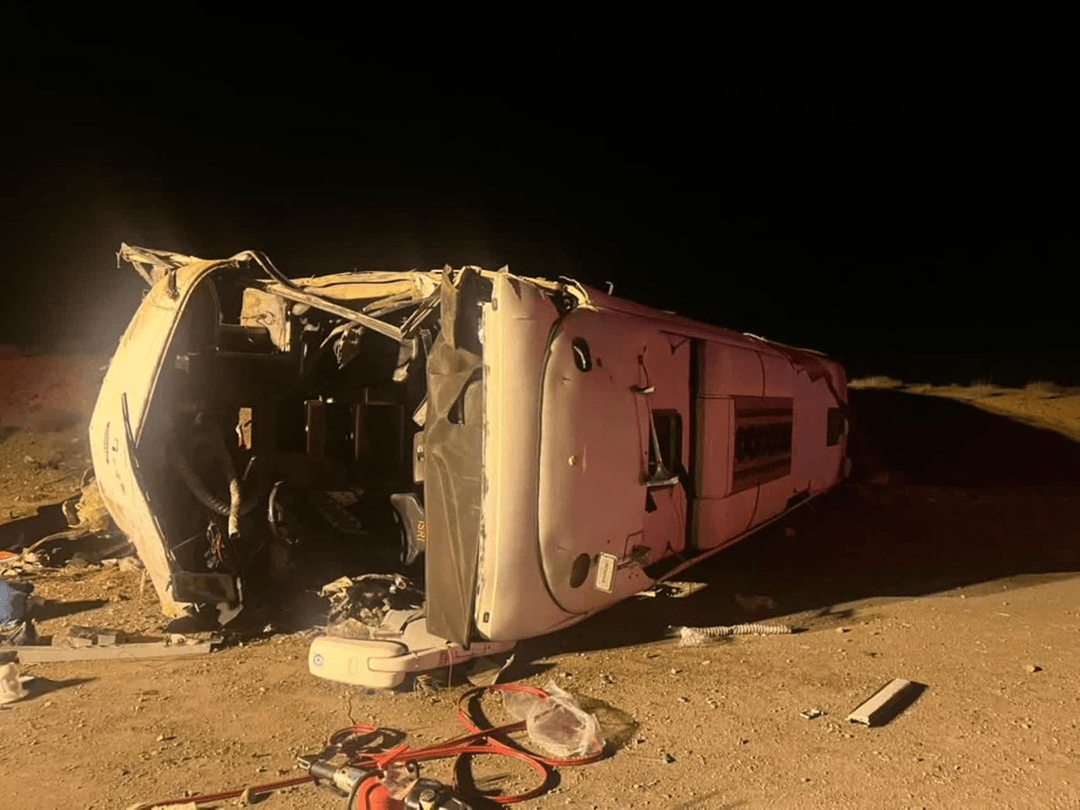 واژگونی اتوبوس اصفهان- تهران