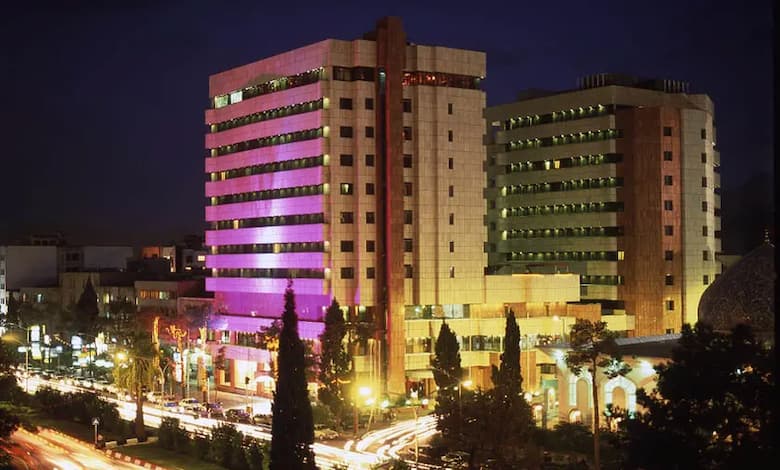 تور شیراز با اتوبوس از تهران 