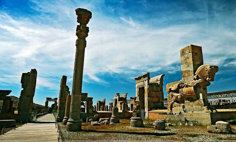 بازدید از میراث جهانی پاسارگاد