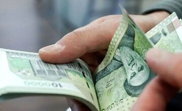 جزییات تصمیم دولت درباره تغییر رقم عیدی امسال/ عیدی بازنشستگان هم همانند کارمندان، ۲ برابر شد؟