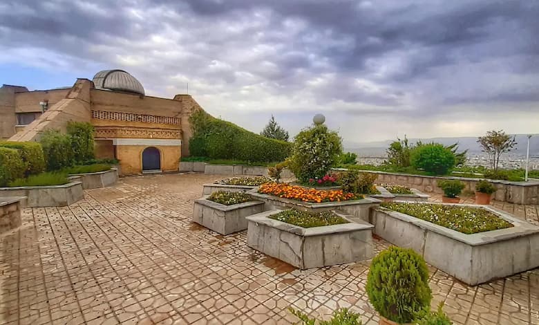 رصدخانه ابوریحان بیرونی شیراز 