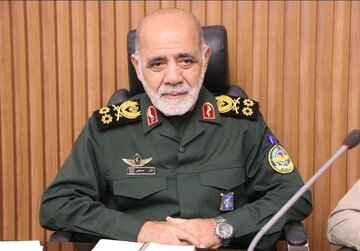 گزارش فرمانده قرارگاه خاتم‌ به آیت‌الله سید مجتبی خامنه‌ای از وضعیت نیروهای مسلح/ برای مقابله با هرگونه اقدام دشمنان آماده‌ایم