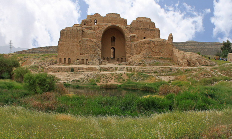 کاخ اردشیر بابکان فیروزآباد